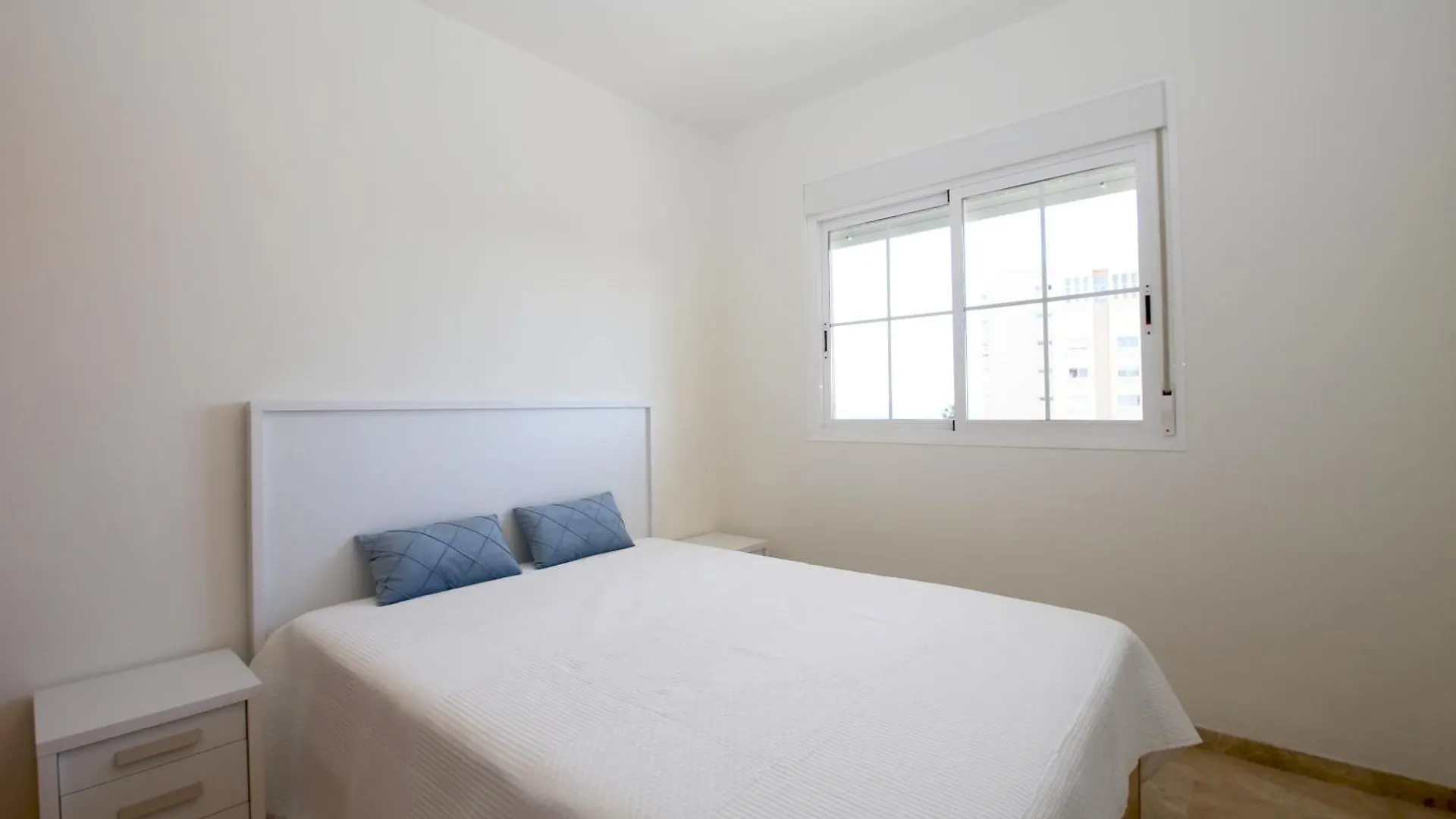 Estepona Port Apartment Sunny Spain